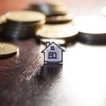 5-Tips-to-Save-Money-Moving-House1